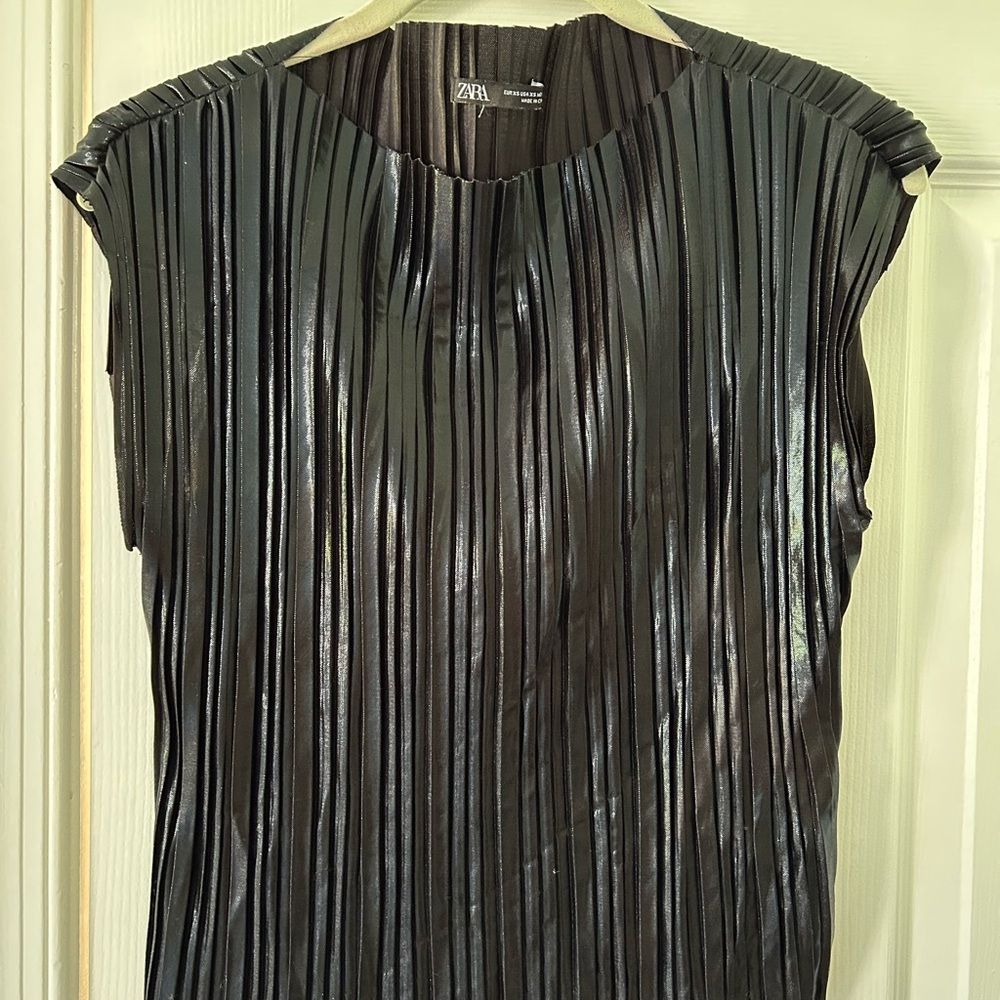 BLACK ZARA TOP